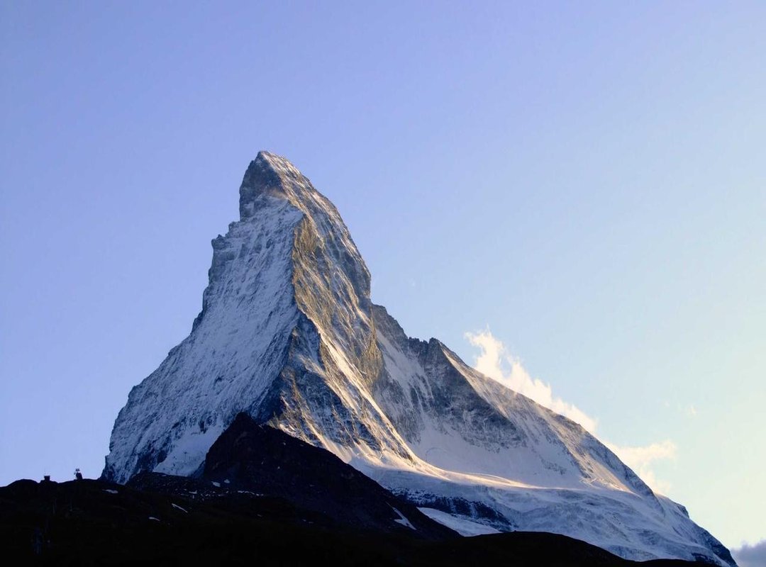 Techniques for the Perfect Shot: Posing and Creating Blur